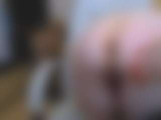 CrazyMomy's Live Sex Cam Show