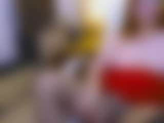 Live cam show with CrazyMomy - Trimmed Granny on Camsoda