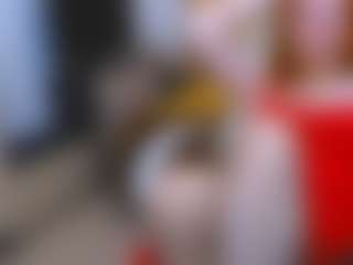 Live cam show with CrazyMomy - Granny MILF on 1on1-livenow