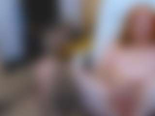 Live cam show with CrazyMomy - Skinny MILF on Strip Flash - Live Sex Shows