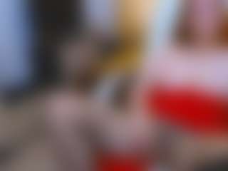 CrazyMomy's Live Sex Cam Show