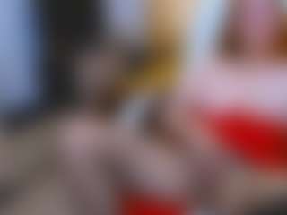 CrazyMomy's Live Sex Cam Show