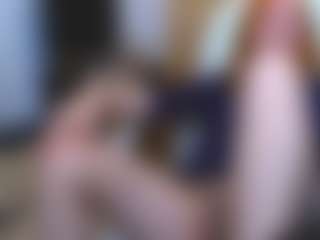 CrazyMomy's Live Sex Cam Show