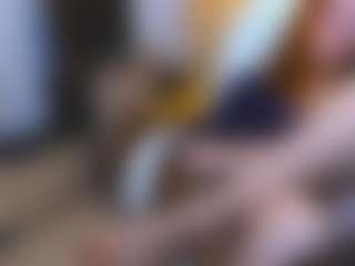 Show live cam dengan CrazyMomy - Bedroom Mature di Camsoda