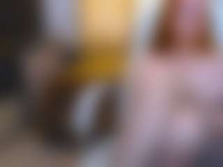Live cam show with CrazyMomy - Red Hair on Camiplay Live