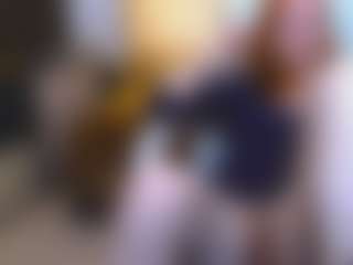 CrazyMomy's Live Sex Cam Show