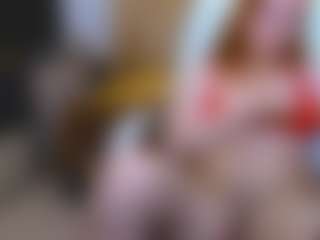 Live cam show with CrazyMomy - Granny Dildo on Gym Cam Girls