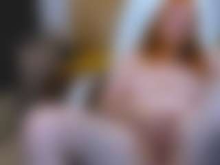 CrazyMomy's Live Sex Cam Show