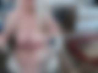 Live cam show with EllyBoobs - Mature on Pornisteam.com