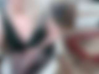 EllyBoobs's Live Sex Cam Show