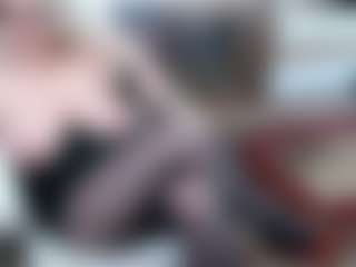 EllyBoobs's Live Sex Cam Show