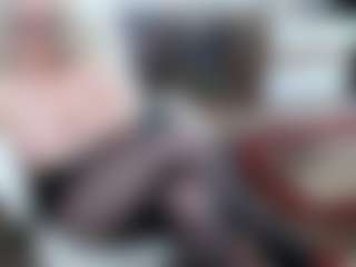 EllyBoobs's Live Sex Cam Show