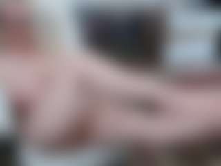 Live cam show with EllyBoobs - Granny MILF on SpunkLive