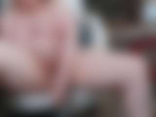 EllyBoobs's Live Sex Cam Show