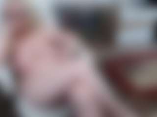 EllyBoobs's Live Sex Cam Show
