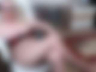 EllyBoobs's Live Sex Cam Show