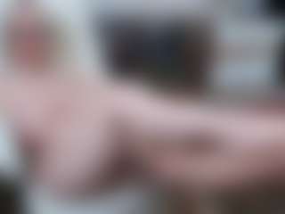 EllyBoobs's Live Sex Cam Show