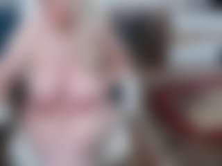 EllyBoobs's Live Sex Cam Show