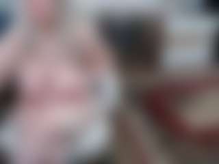 EllyBoobs's Live Sex Cam Show