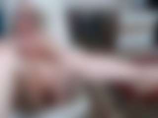 EllyBoobs's Live Sex Cam Show