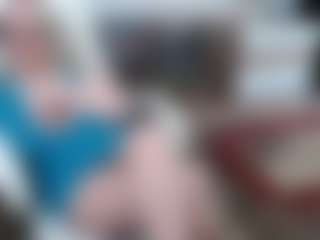 EllyBoobs's Live Sex Cam Show