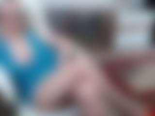 Live cam show with EllyBoobs - Mature on Mixed Magazine Live
