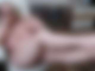 EllyBoobs's Live Sex Cam Show