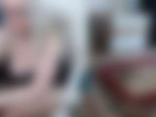 EllyBoobs's Live Sex Cam Show