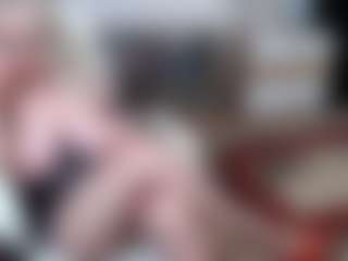 EllyBoobs's Live Sex Cam Show
