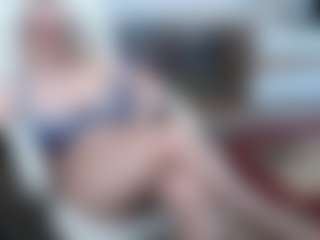 Live cam show with EllyBoobs - Granny Dildo on Streamer API