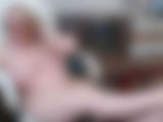 EllyBoobs's Live Sex Cam Show