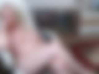 EllyBoobs's Live Sex Cam Show