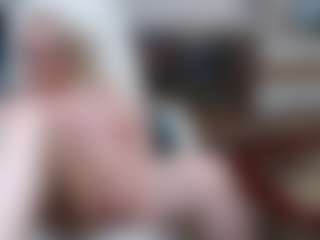 EllyBoobs's Live Sex Cam Show