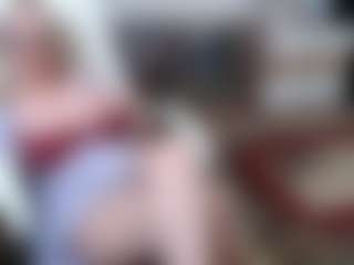 Live cam show with EllyBoobs - Grey Eyes on Sweet Sext