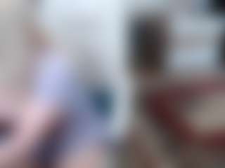 Live cam show with EllyBoobs - Living Room on Instabang