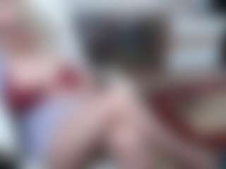 Live cam show with EllyBoobs - Interactivetoy Granny on mypornchat.com