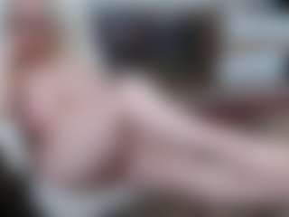 EllyBoobs's Live Sex Cam Show