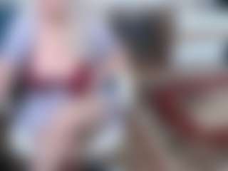 EllyBoobs's Live Sex Cam Show