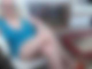 Live cam show with EllyBoobs - Granny Lovense on TeamSkeetLive