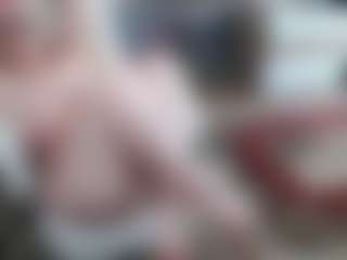 Live cam show with EllyBoobs - Hairy Pussy BBW on CamwithHer