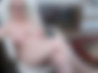 EllyBoobs's Live Sex Cam Show