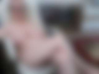 EllyBoobs's Live Sex Cam Show