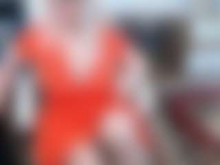 Live cam show with EllyBoobs - Living Room on Camsoda