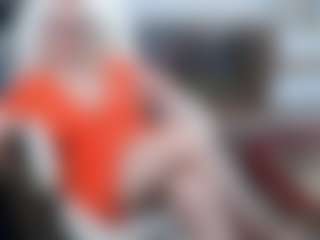 Live cam show with EllyBoobs - Trimmed Granny on SinfulBabes