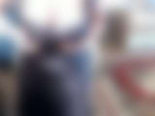 Live cam show with EllyBoobs - Blonde Hair on AdultVida.com
