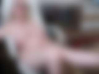 EllyBoobs's Live Sex Cam Show
