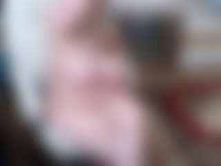 EllyBoobs's Live Sex Cam Show