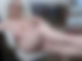 EllyBoobs's Live Sex Cam Show