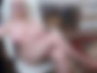 EllyBoobs's Live Sex Cam Show