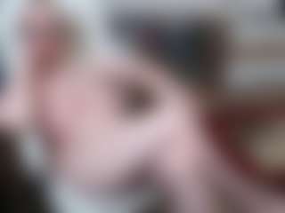 EllyBoobs's Live Sex Cam Show